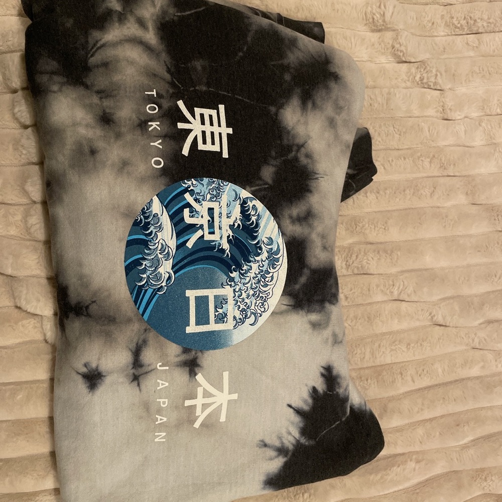 Tokyo print hoodie, M large, never worn